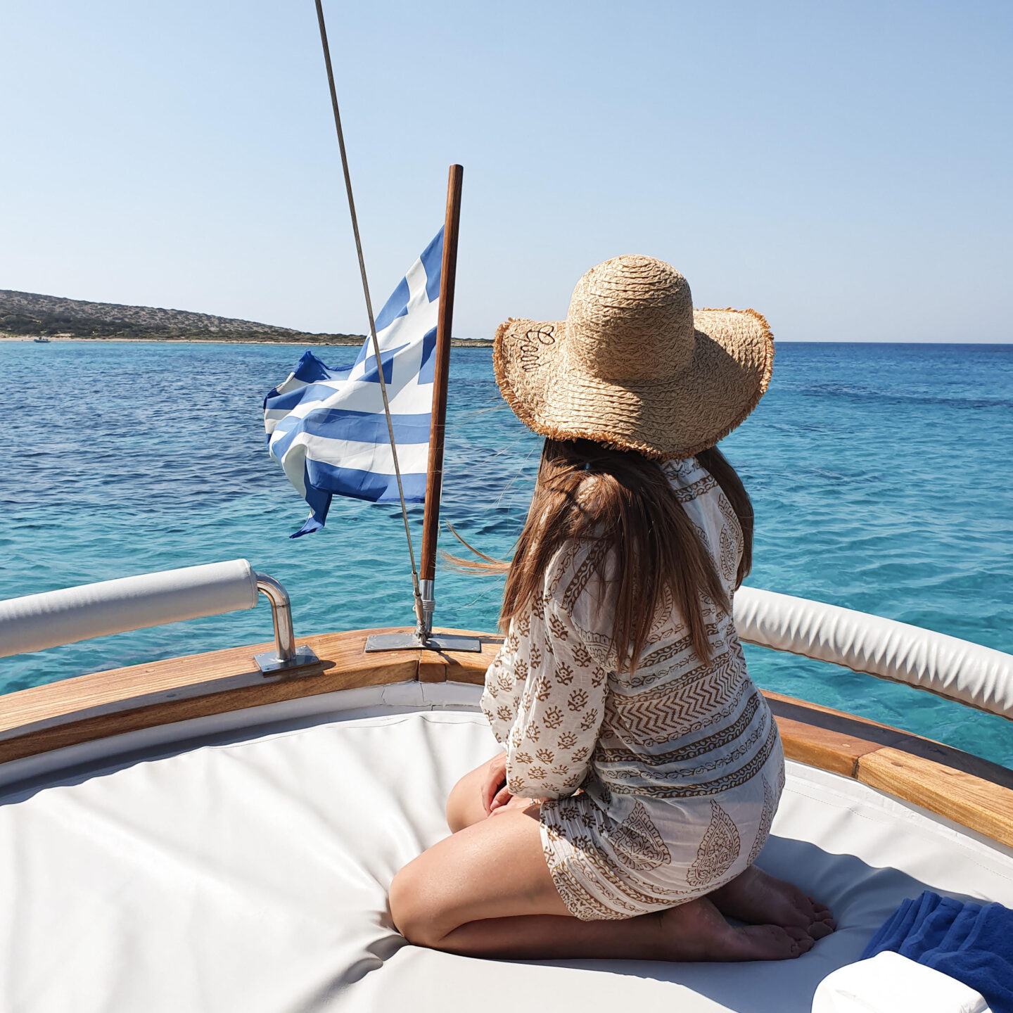 Crociera nel cuore delle Cicladi:  Antiparos e Laguna Blu